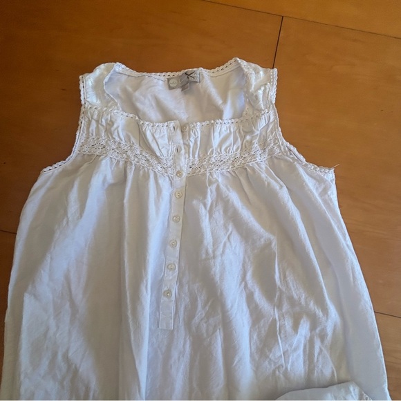 Alexander Del Rossa M women’s Victorian, white lace trim square neck nightgown - Picture 4 of 12